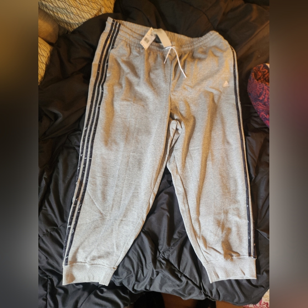 Adidas sweatpants 3xl